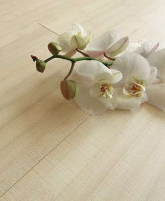 parquet bamboo realizzato a mano orizzontale white maxiplancia taglio sega 05