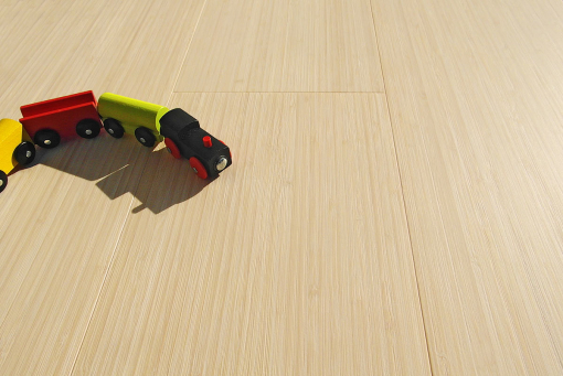 parquet bamboo realizzato a mano verticale sbiancato neve maxiplancia 07